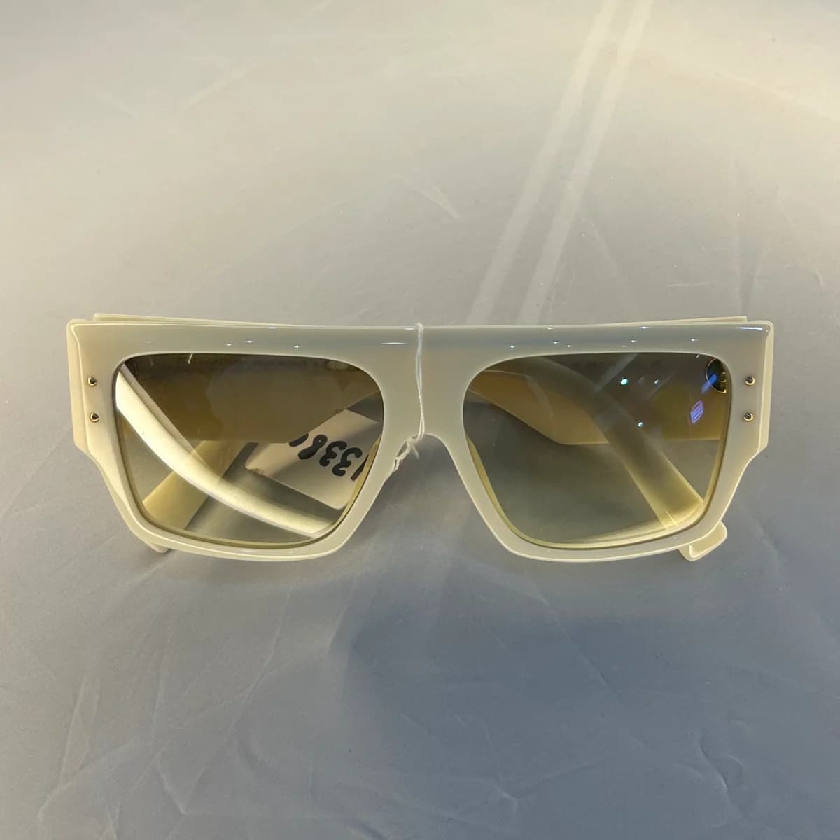 DNA square-frame sunglasses in ivory white acetate with tinted lense
