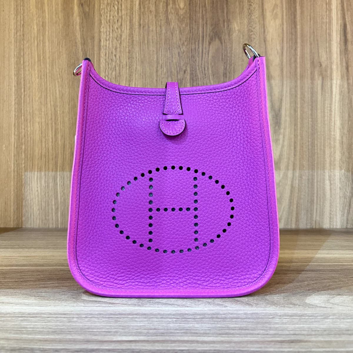 Hermes Evelyne Bag in Anemone Clemence Leather