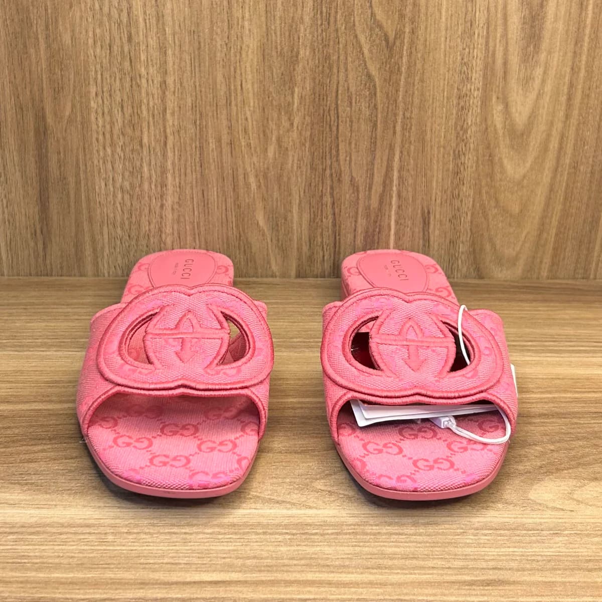 Interlocking blossom rose canvas sandals