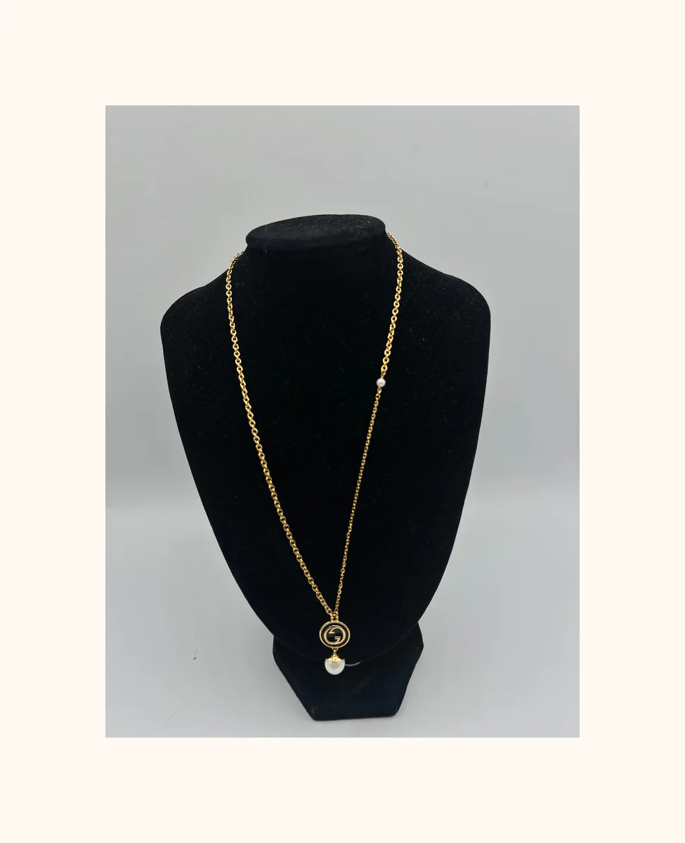 letter necklace in gold-tone