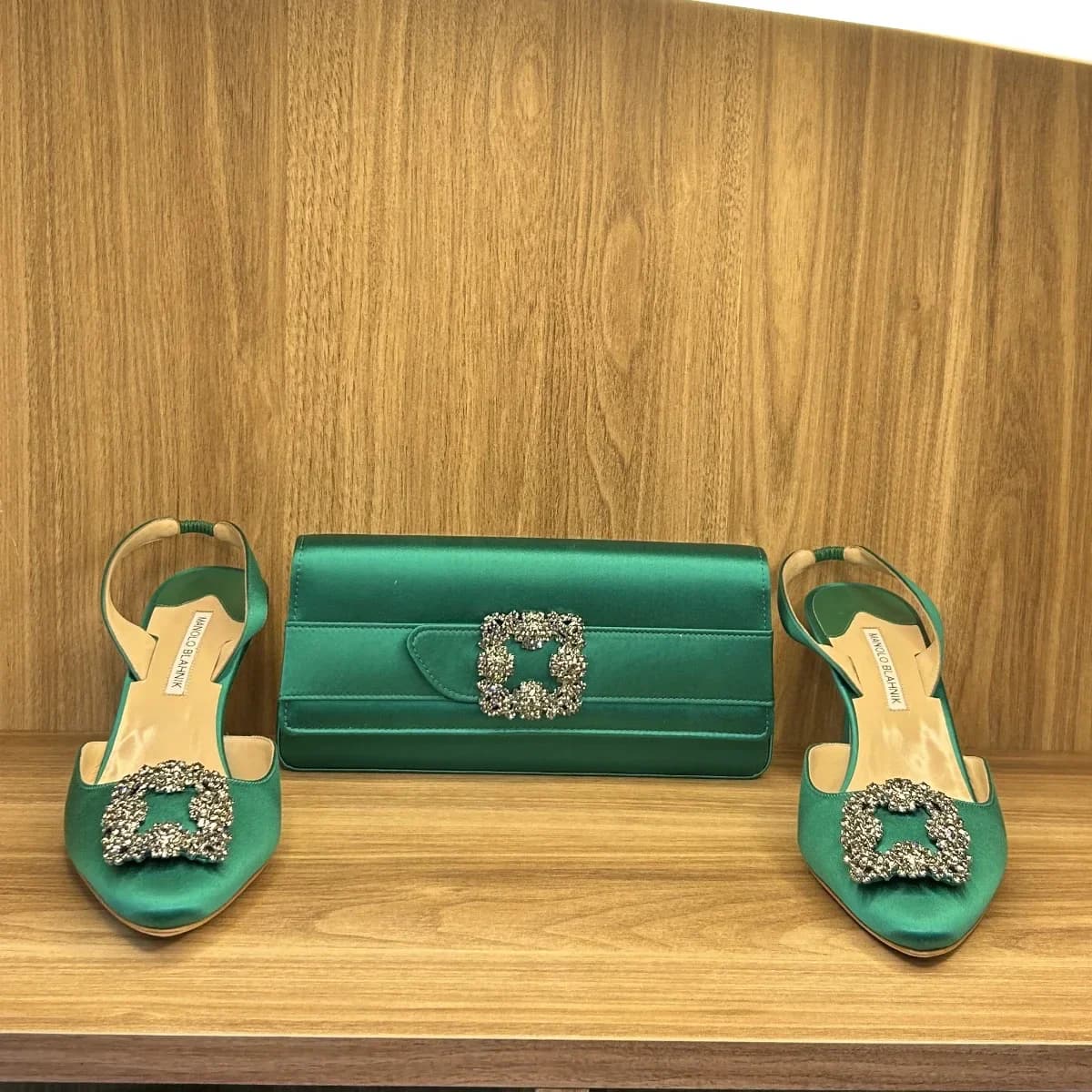 Manolo Blahnik Hangisi pump with matching clutch
